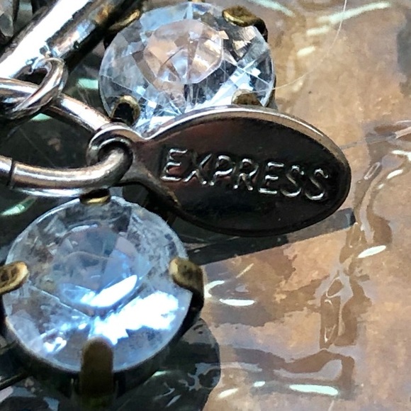 Express Multistrand Necklace - Picture 3 of 5